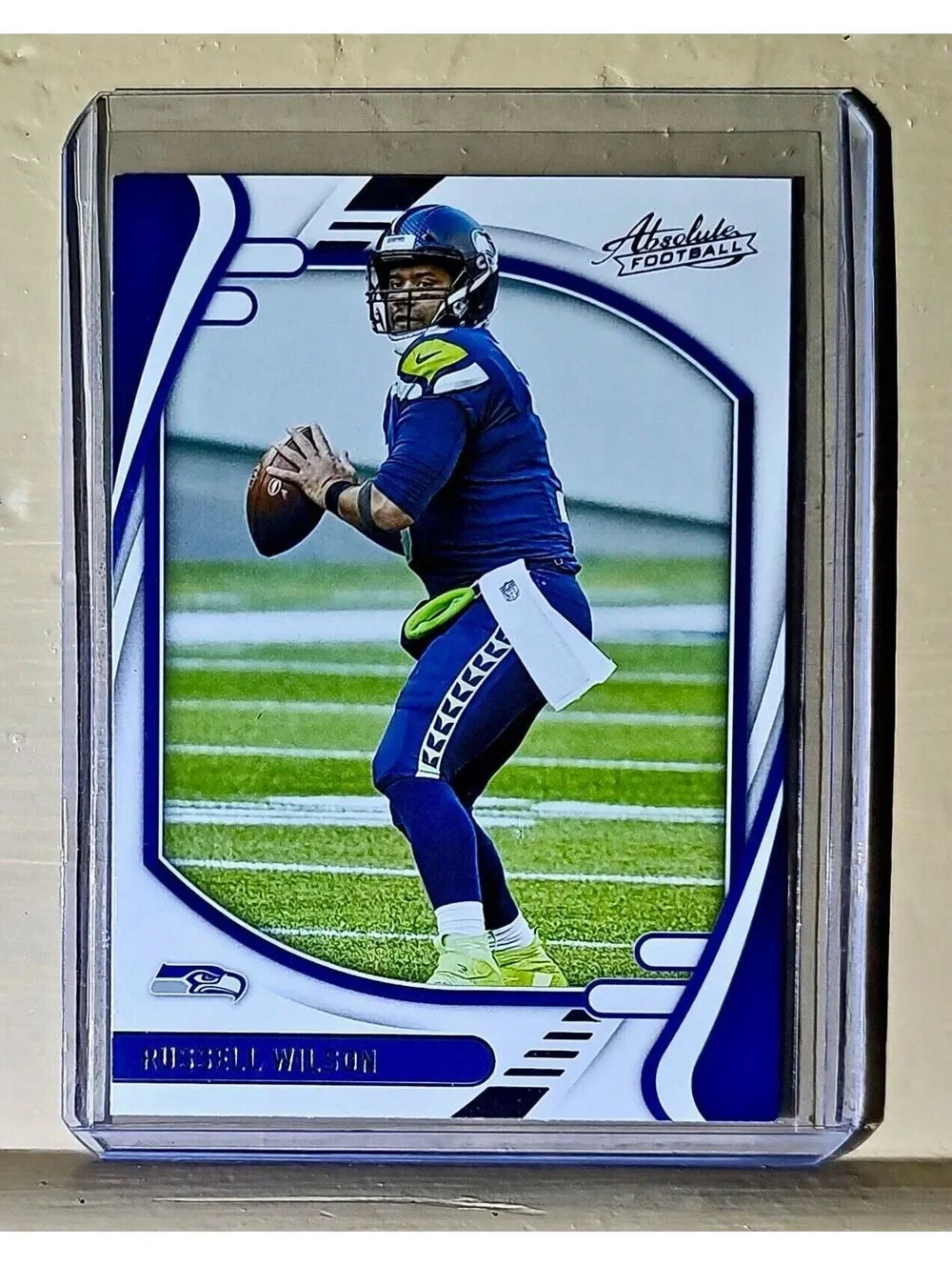 Russell Wilson 2021 Panini NFL Absolute Football #85 Card